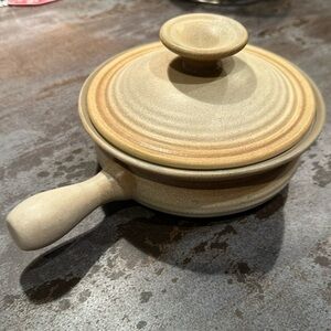 NET Stoneware Designs West pottery SDW brown tan